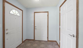 511 Raymond Ave, Albert Lea, MN 56007