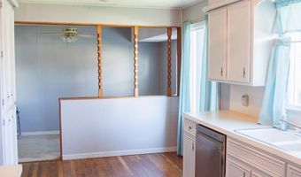 711 2nd St, Abernathy, TX 79311
