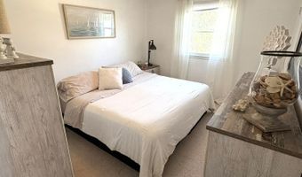 645 Ensign Ave, Beachwood, NJ 08722