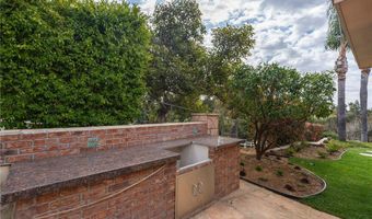 2740 Los Alisos Dr, Fallbrook, CA 92028