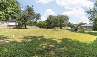 9 Oriole Dr, Agency, MO 64401