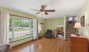 1094 Lowell Dr, Apple Valley, MN 55124