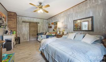 302 Charlotte St, Alexis, NC 28006