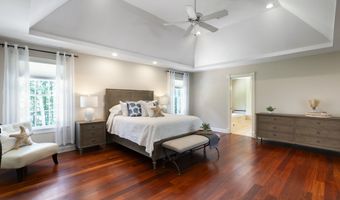 134 Kingswood Dr, Avon, CT 06001