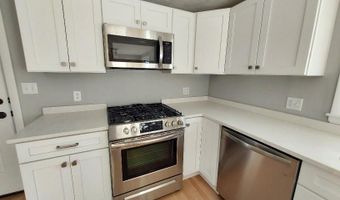 16 Fyffe Ave, Cranston, RI 02920