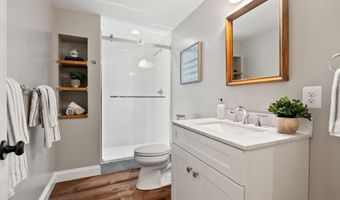 2503 TAYLOR Ave, Alexandria, VA 22302
