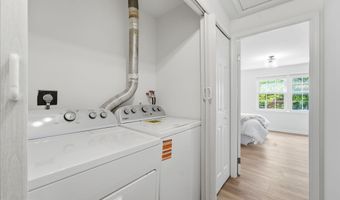 5603 INDEPENDENCE Cir, Alexandria, VA 22312