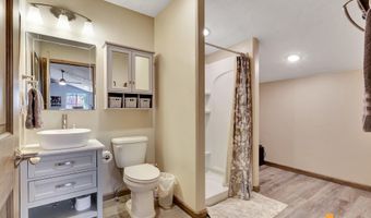 13790 W Airigin Dr, Big Lake, AK 99652
