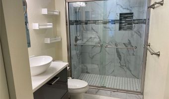 3075 Ala Poha Pl 2111, Honolulu, HI 96818