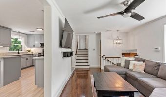 18 Mann St, Bellingham, MA 02019