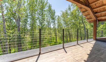 340 Holt Dr, Bigfork, MT 59911