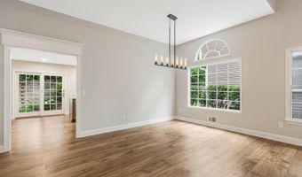 22 Smoke Rise Ln, Bedminster, NJ 07921
