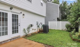 7707 Brisbane Ct, Charlotte, NC 28215