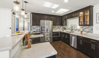 39 LAULA Rd, Hilo, HI 96720