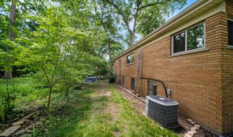 2125 Needham Rd, Ann Arbor, MI 48104