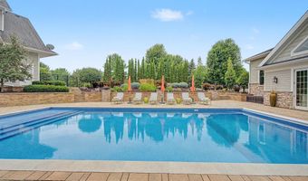 15471 Dogwood St NW, Andover, MN 55304