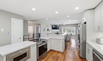 6235 Us Highway 69, Ames, IA 50010