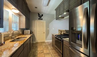 510 N Friou St, Alvarado, TX 76009