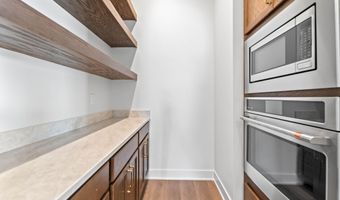 2007 Ketelsen Dr, Ames, IA 50010