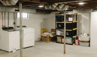 2281 Fairview, Adrian, MI 49221