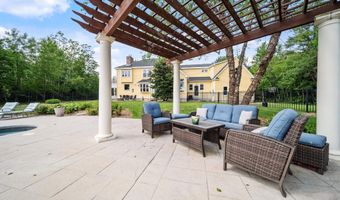 3 Baldwin Ln, Bedford, NH 03110