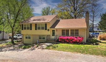 3 Eastridge Dr, Arkansas City, KS 67005