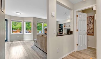 2432 Brook Hill Cir, Anchorage, AK 99516