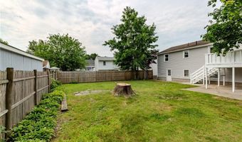 5 Standish Ave, North Providence, RI 02911