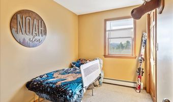3614 Creek Rd, Albany, VT 05820