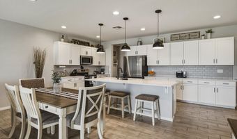 178 S NAPLES Ln, Casa Grande, AZ 85122
