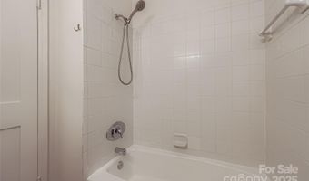 3735 Mcmillan St, Charlotte, NC 28205