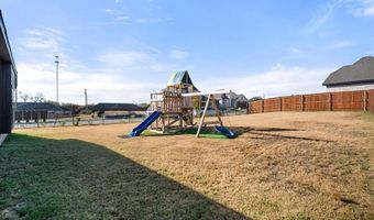 201 Blackbird Dr, Aledo, TX 76008