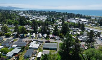 97931 COURT St, Brookings, OR 97415