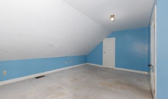 26 Park St, Charlestown, NH 03603