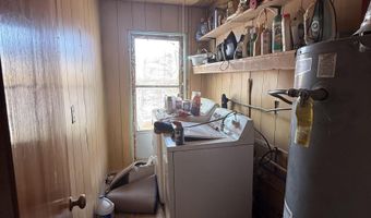 1504 W Hank Ave, Artesia, NM 88210
