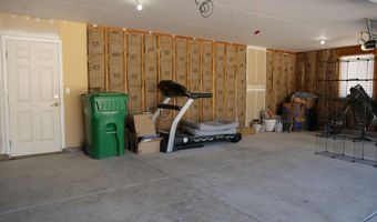 604 Jennys Ln, Fernley, NV 89408