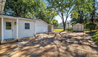 277 Ramsey Ln, Ballwin, MO 63021