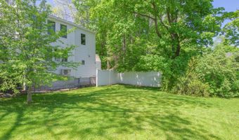 86 High St, Belfast, ME 04915