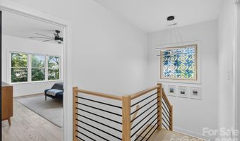 1608 Chippendale Rd, Charlotte, NC 28205