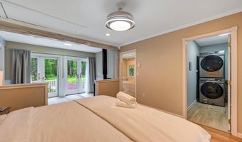 108 Tall Oak Rd, Albrightsville, PA 18210