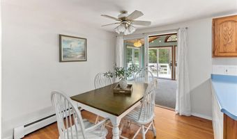 352 Lafayette Rd, North Kingstown, RI 02852
