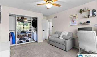 312 Redclover Ln, Allentown, PA 18104