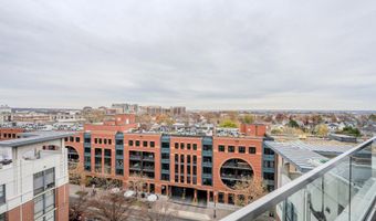 1021 N GARFIELD St 318, Arlington, VA 22201