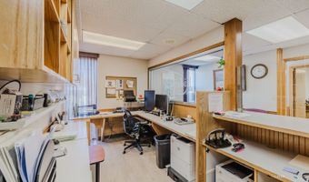 975 5th St, Elko, NV 89801