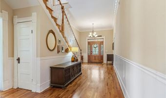 309 Main St, Adairsville, GA 30103