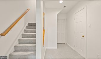 21753 LADYSLIPPER Sq, Ashburn, VA 20147