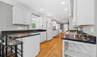 480 DAWSONVILLE Rd, Barboursville, VA 22923
