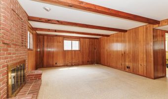 3219 Greenbriar Rd, Anderson, IN 46011
