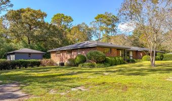 1901 Douglas Dr, Bainbridge, GA 39819