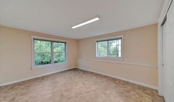 28 Mansfield Ln, Berlin, VT 05602